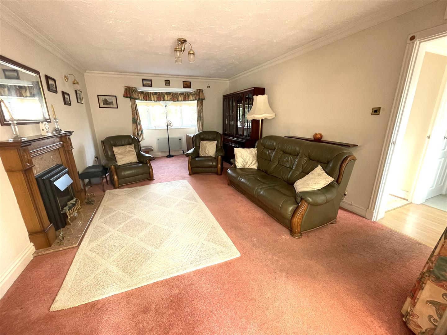 Oakwood Drive, Gowerton, Swansea, SA4 3DJ